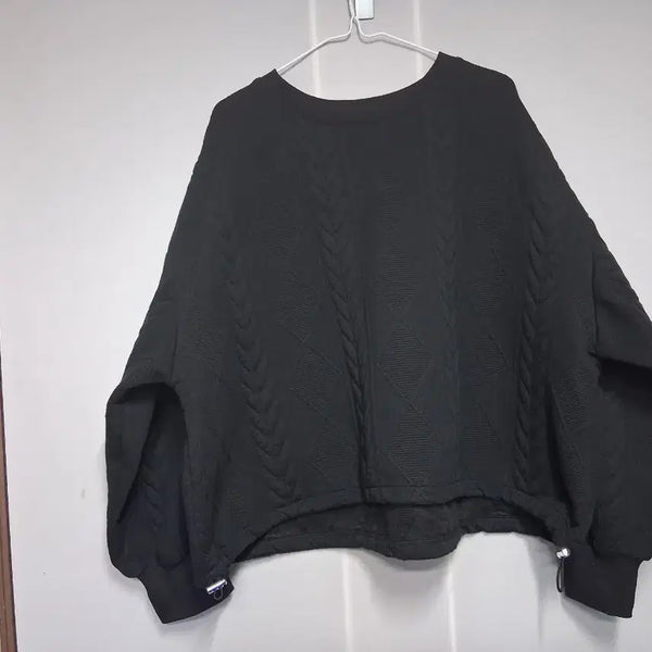 [BUNJANG] Black Cable Knit Pattern Sweatshirt / 블랙 꽈배기 패턴 맨투맨