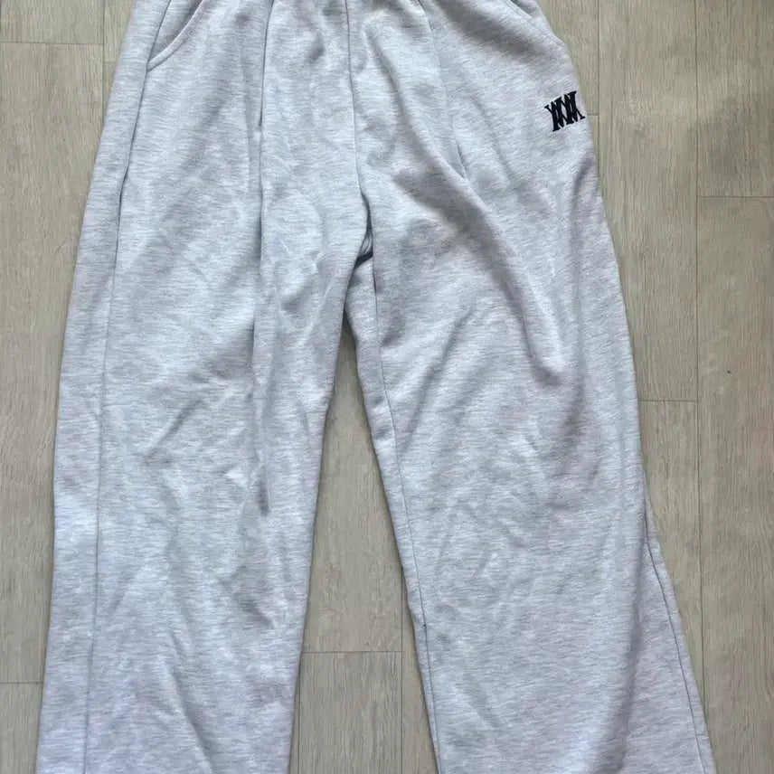 [BUNJANG] Macasite Training Pants White Melange / 마카사이트 트레이닝 바지 백메란지
