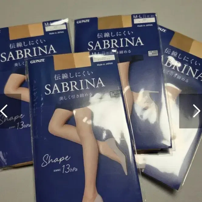 [BUNJANG] Gunze Sabrina Stockings (4-Pack) / 군제 사브리나 스타킹 4개