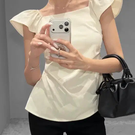 [BUNJANG] Vivienne Lave Blouse / 비브앤러브 블라우스