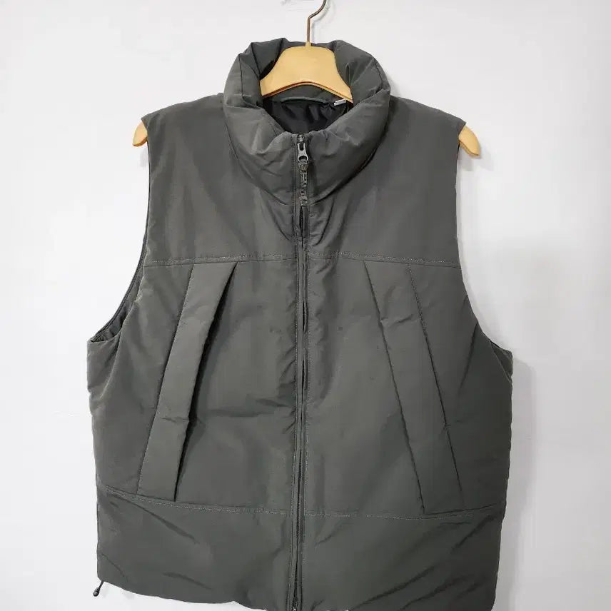 [BUNJANG] GU Padded Vest Khaki L / GU 일본판  패딩 조끼 베스트 카키 100  L 새제품급