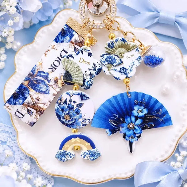 [BUNJANG] Dior Custom Blue Flower Charm Keychain / 디올커스텀 키링