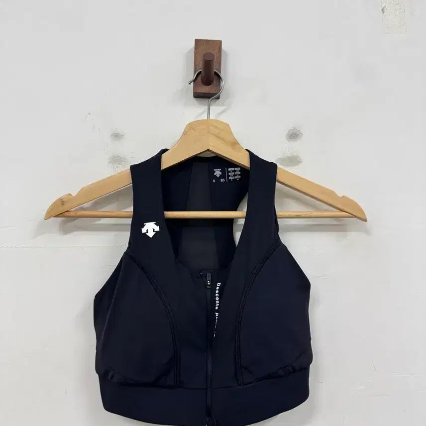 [BUNJANG] Descente 23SS Front Open Sports Bra / (85)데상트 23ss 프론트오픈 스포츠브라