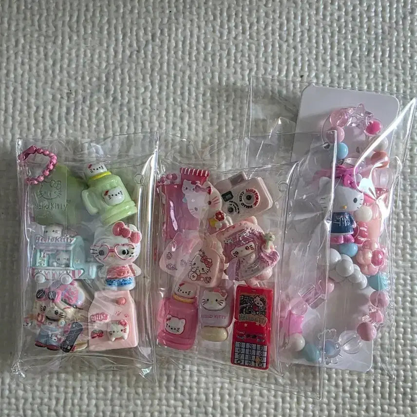 [BUNJANG] Hello Kitty Keychain Set / 헬로키티 키링