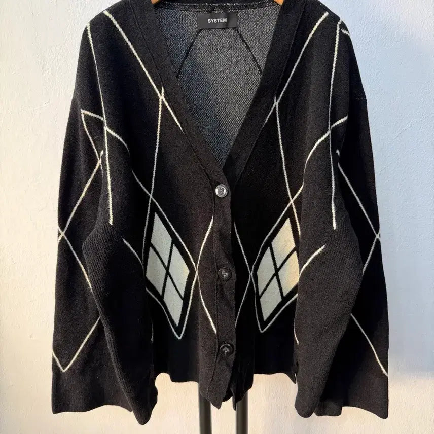 [BUNJANG] System Homme 22SS Argyle Pattern Leather Patch Cardigan / 정품) 시스템 한섬 22ss 루즈핏 아가일 패턴 가죽패치 가디건 90F