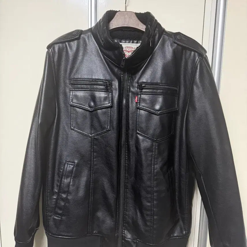 [BUNJANG] Levi's Black Leather Style Jacket / 리바이스 블랙 레더 자켓