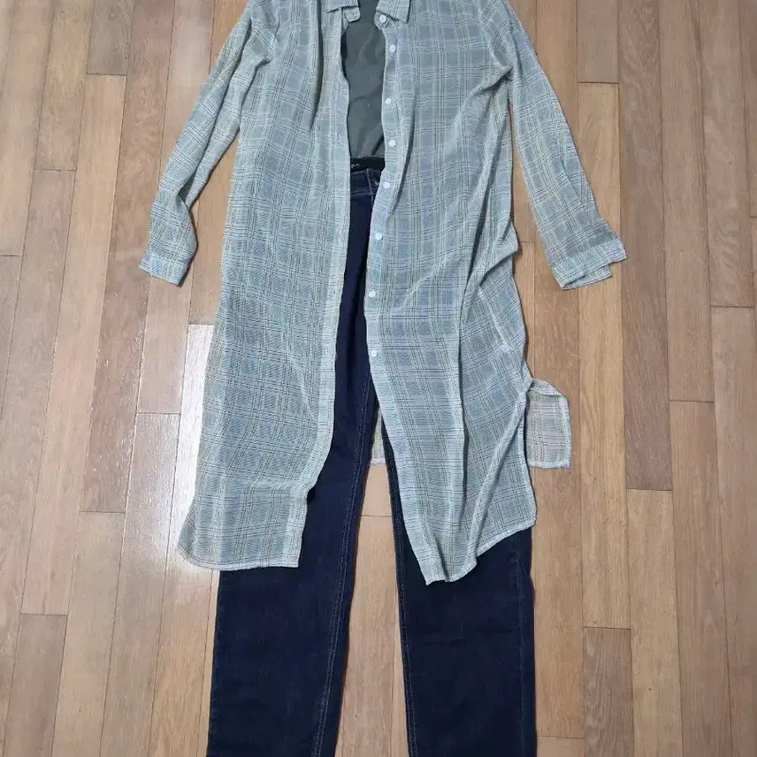 [BUNJANG] LanLan Check Pattern Long Shirt Robe / LanLan 체크 패턴 롱 셔츠 로브