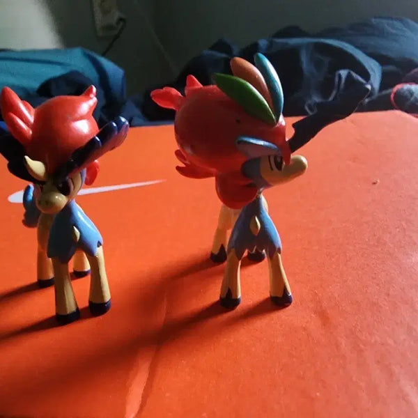 [BUNJANG] Pokemon Keldeo Figure 2-Set / 포켓몬스터 케르디오 피규어 2개 세트