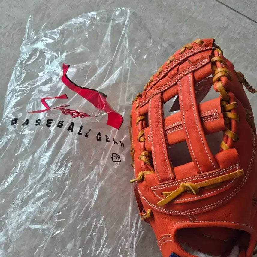 [BUNJANG] Kubota KSF-004 1B Mitt / 구보타 1루미트