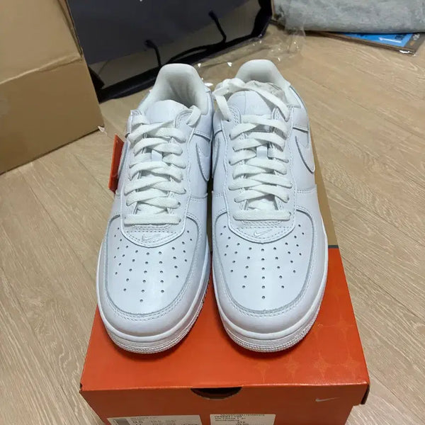 [BUNJANG] Nike Air Force 1 '01 275mm New / 나이키 에어포스1 01 275 새상품 IV4501