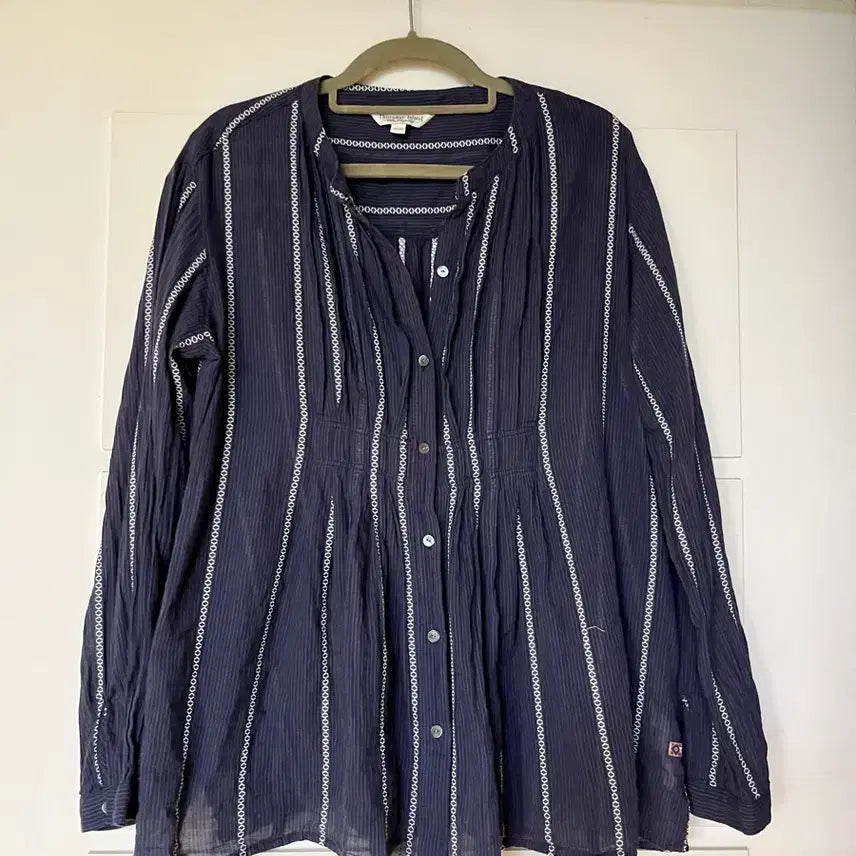 [BUNJANG] Thursday Island Striped Blouse / 써스데이아일랜드 블라우스