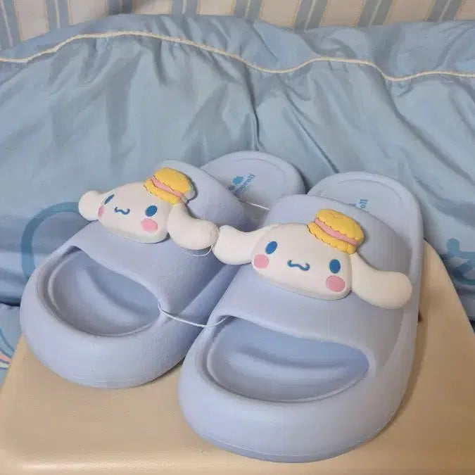 [BUNJANG] Cinnamoroll Pastel Slippers (Size 235-240) / 시나모롤슬리퍼235-240 새상품
