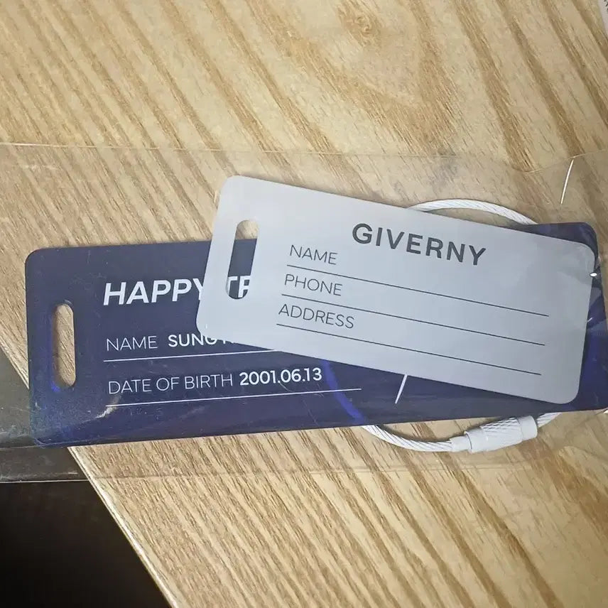 [BUNJANG] ZB1 Sung Hanbin Signed Luggage Tag / 지베르니 성한빈 사인 캐리어태그