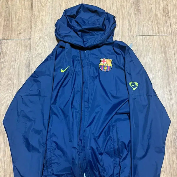[BUNJANG] FC Barcelona Windbreaker Jacket / 바르셀로나 바람막이