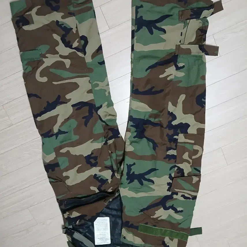 [BUNJANG] Camouflage Winter Pants / 카모플라쥬 방한 바지