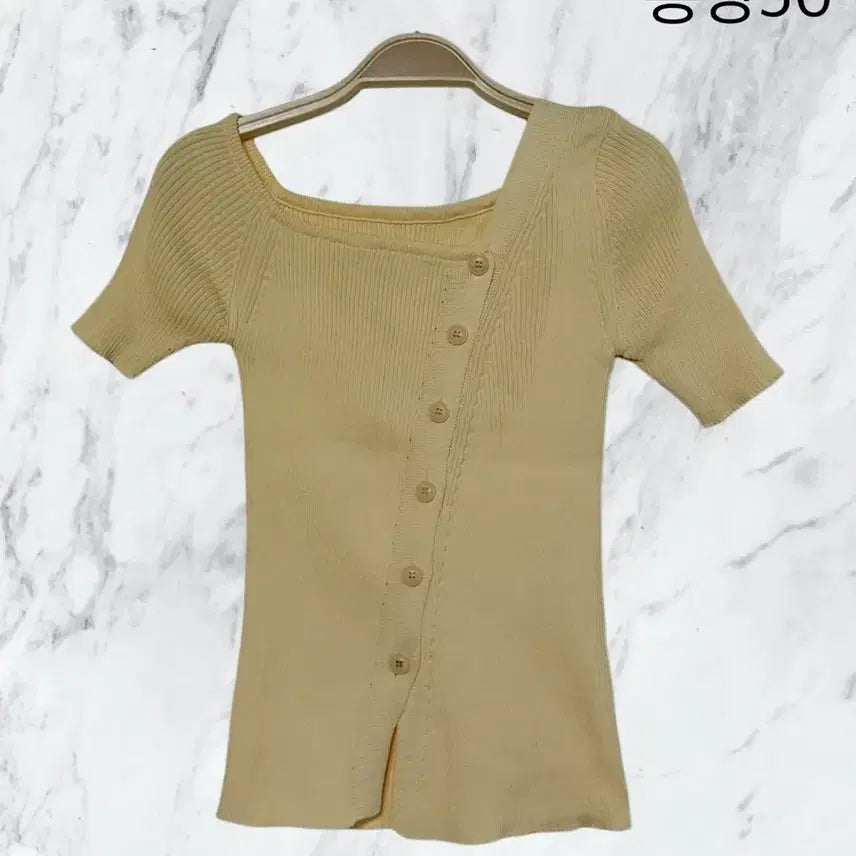 [BUNJANG] Square Neck Button Ribbed Short Sleeve Knit Top Yellow / 스퀘어넥 사선 단추 골지 반소매 니트 노랑 새상품