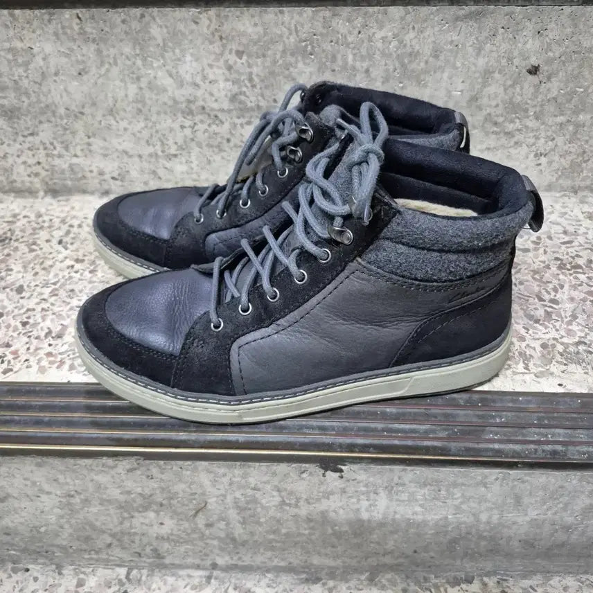 [BUNJANG] Clarks Angled Boots Wool Lined / 클락스 앵글부츠 털 안감 250~255