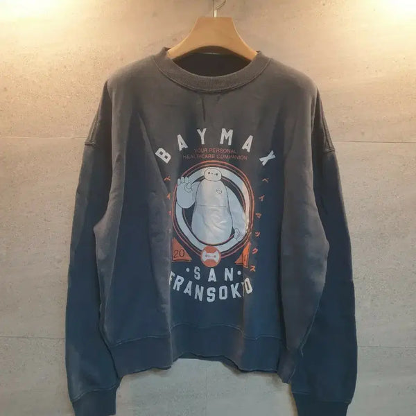 [BUNJANG] Disney Baymax Sweatshirt (XL) / 디즈니.정품. 베이맥스 맨투맨. 미착!