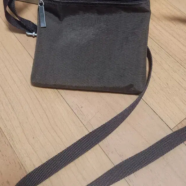 [BUNJANG] Small Crossbody Shoulder Bag / 작은크로스백 숄더백