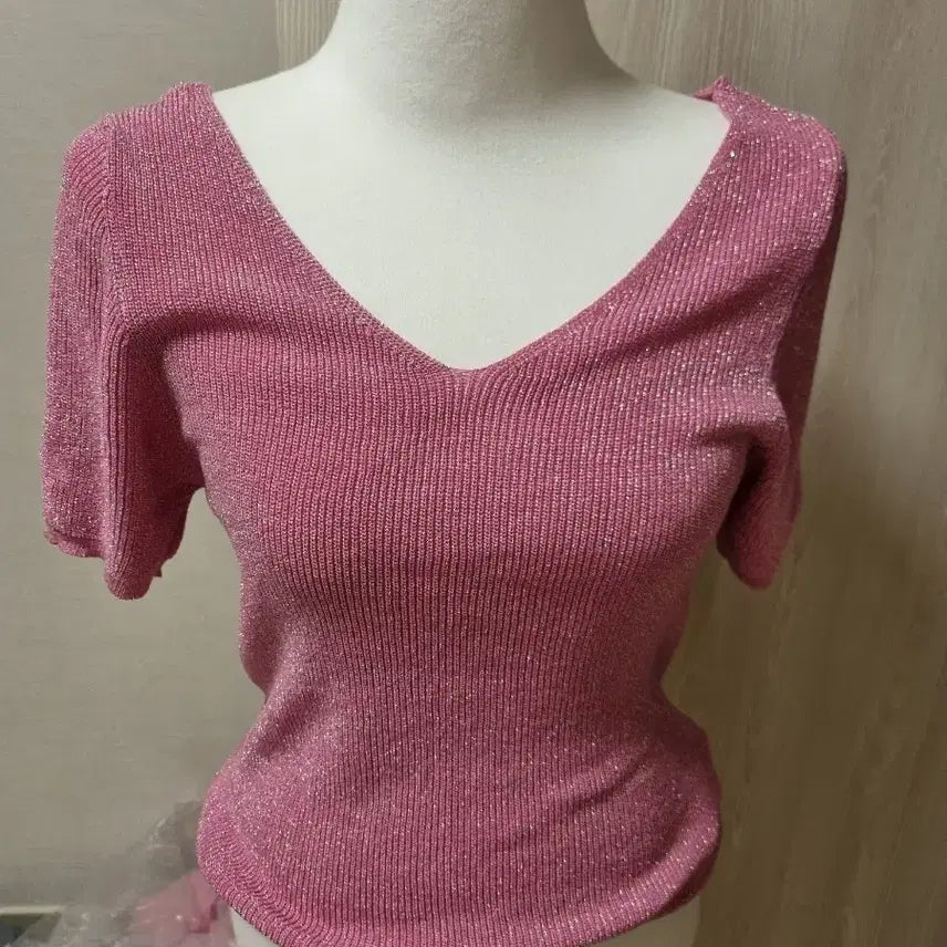 [BUNJANG] Pink Knit Sweater / 니트 새옷