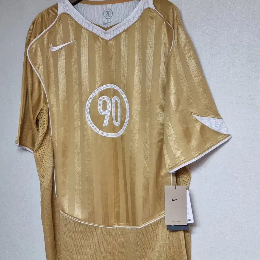 [BUNJANG] Nike Total 90 Gold Training Top (2XL) / (매장 정품 새제품) 나이키 토탈90 골드 ( 2XL )