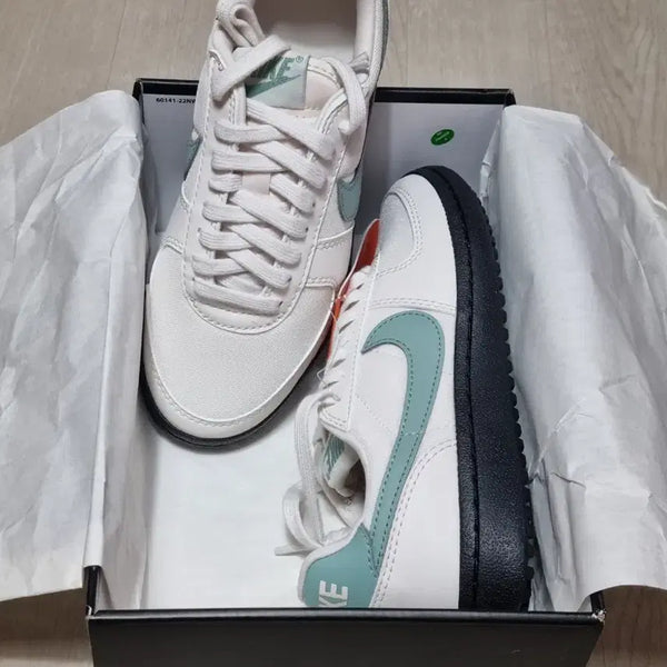 [BUNJANG] Nike General Phantom Sneakers / (매장 정품 새제품) 나이키 제네럴 팬텀 (230~275)