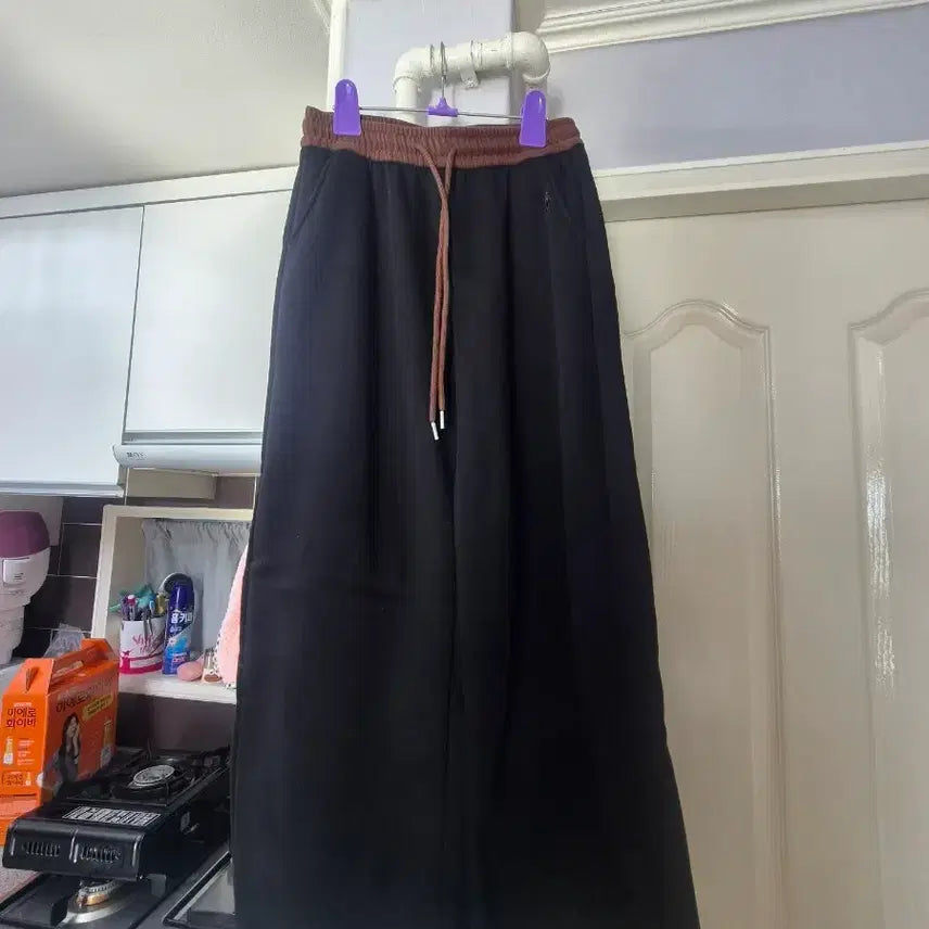 [BUNJANG] Women's Wide Fit Training Pants / 여성 와이드 트레이닝
