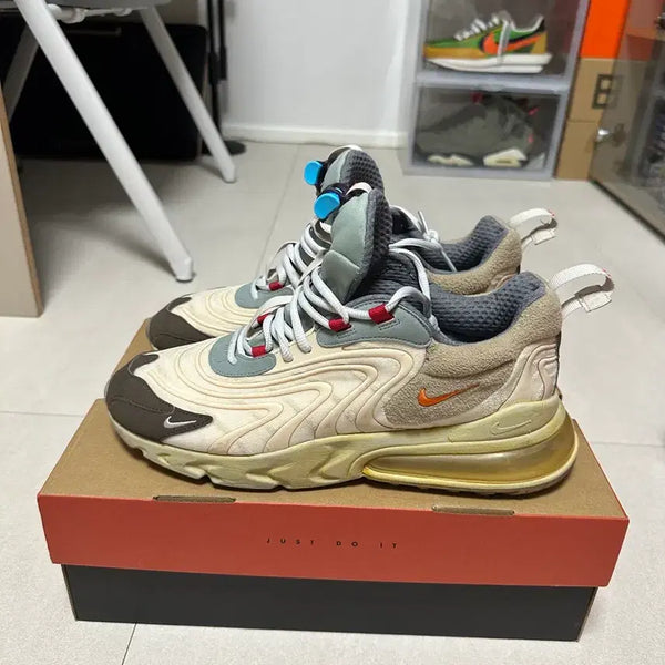 [BUNJANG] Nike x Travis Scott Air Max 270 React Cactus Trails (285) / 나이키 x 트래비스 스캇 에어맥스 270 리액트 캑터스 트레일(285)
