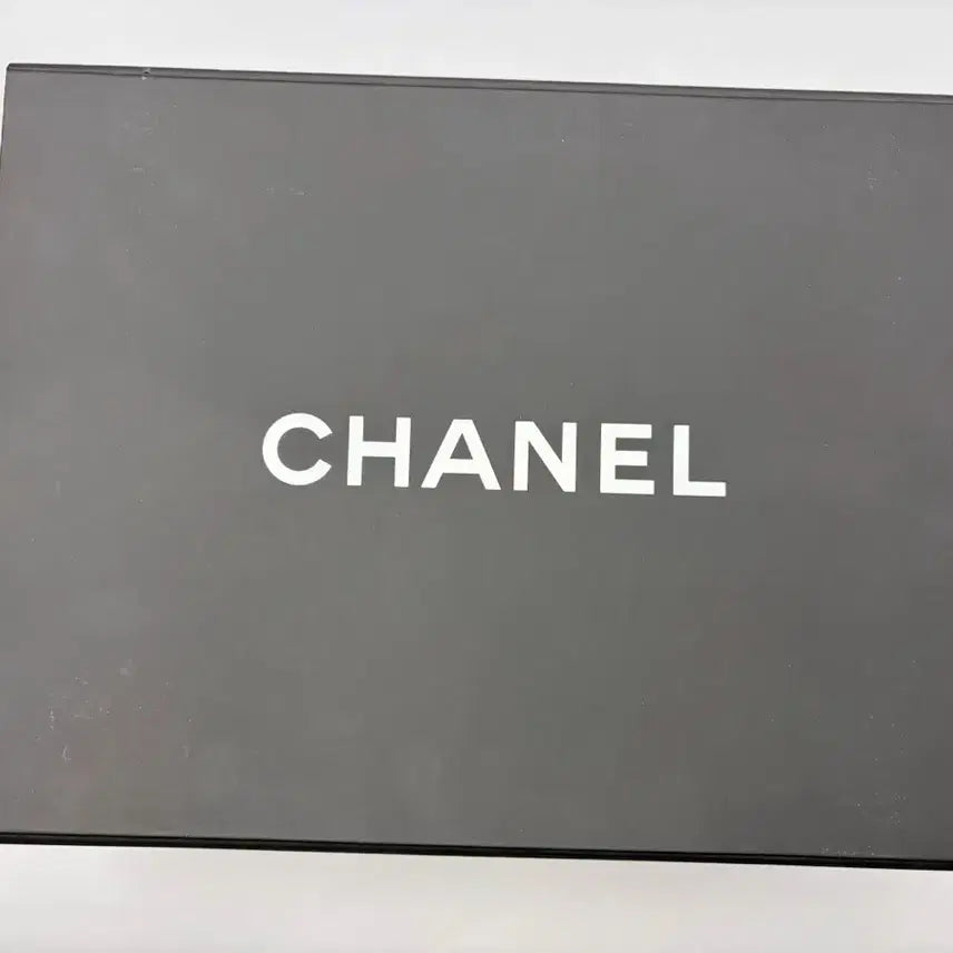 [BUNJANG] Chanel Magnetic Phone Case / 샤넬자석케이스