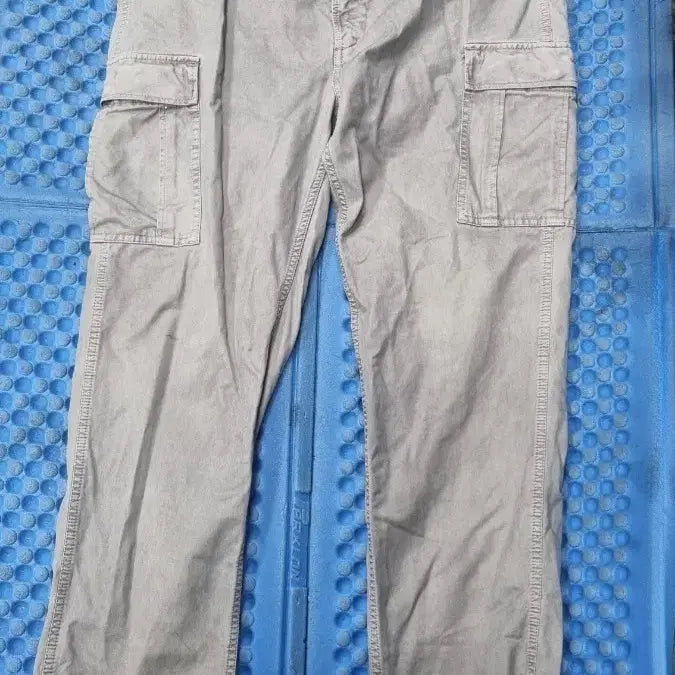 [BUNJANG] Police Cargo Pants / POLICE 카고바지 스타일 바지