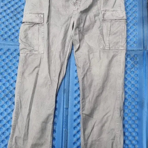 [BUNJANG] Police Cargo Pants / POLICE 카고바지 스타일 바지