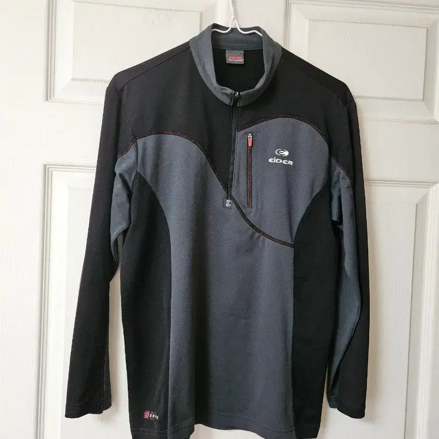 [BUNJANG] Eider Half-Zip T-Shirt (Size 95) / 아이더 반집업티셔츠 (95)