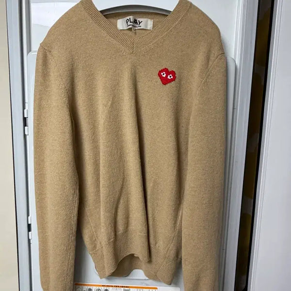 [BUNJANG] Comme des Garçons PLAY Beige Knit / 꼼데가르송 플레이 니트