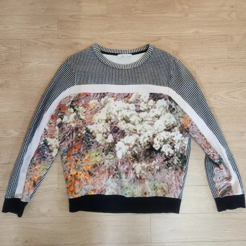 [BUNJANG] CARVEN Sweatshirt M Size / CARVEN(까르뱅) 스웻셔츠(맨투맨) M사이즈