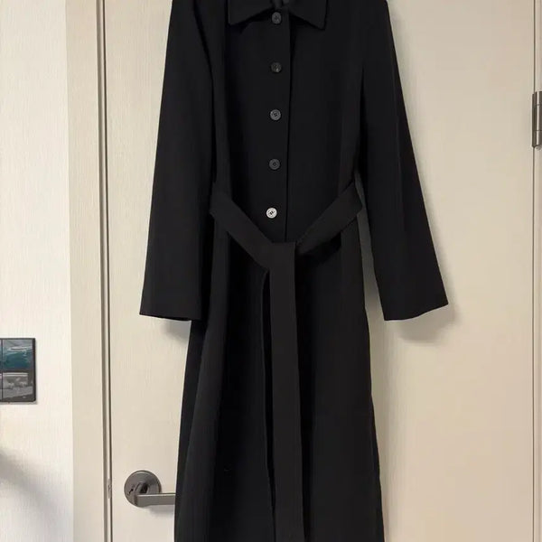 [BUNJANG] ORR Full Button Minimal Coat (One Size, Black) / ORR 풀버튼 미니멀 코트(0/S 사이즈, 블랙)