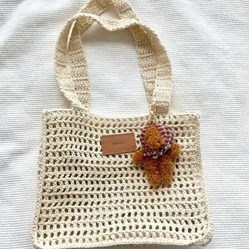 [BUNJANG] Nonlocal Knit Shoulder Bag & Bear Keyring Set / 논로컬 니트백 & 키링 (배송비 포함)