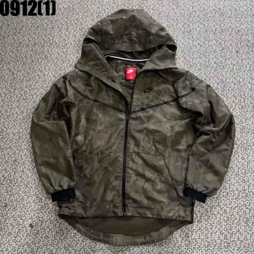 [BUNJANG] Nike Training Zip-Up Jacket - Camouflage Pattern / 나이키 트레이닝 상의 집업 자켓 M