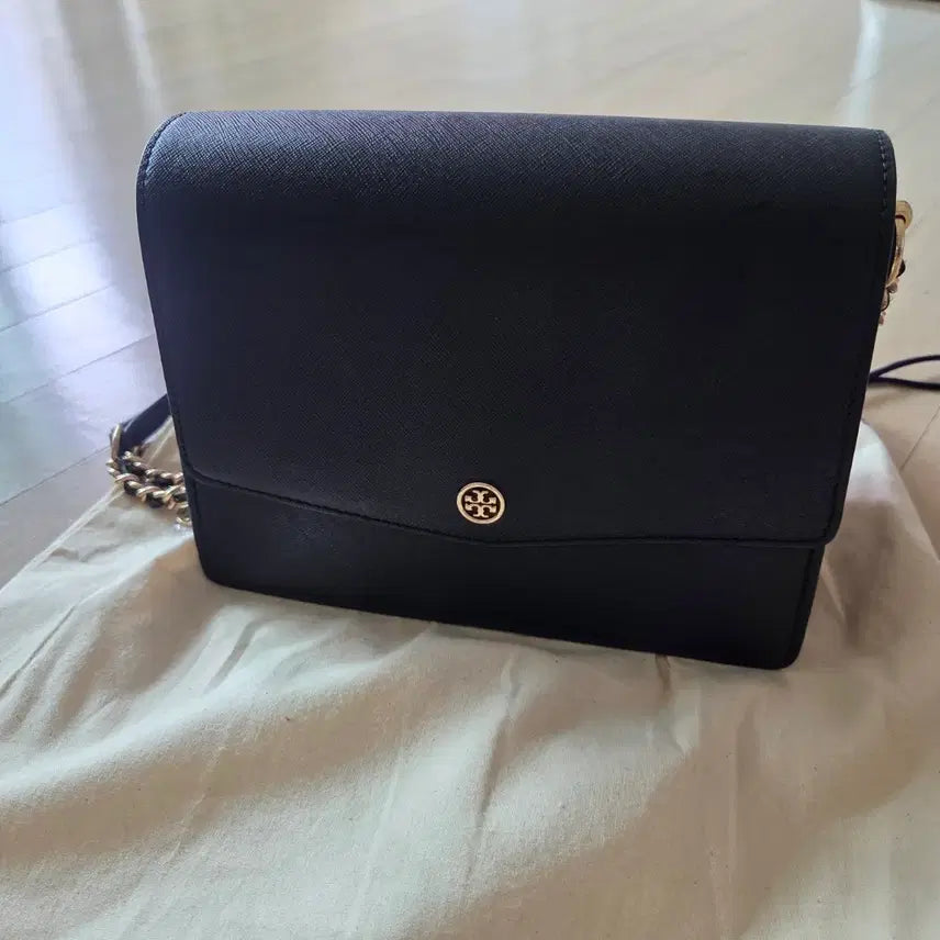 [BUNJANG] Tory Burch Robinson Convertible Shoulder Bag Black / 토리버치 로빈슨 컨버터블 숄더백 블랙