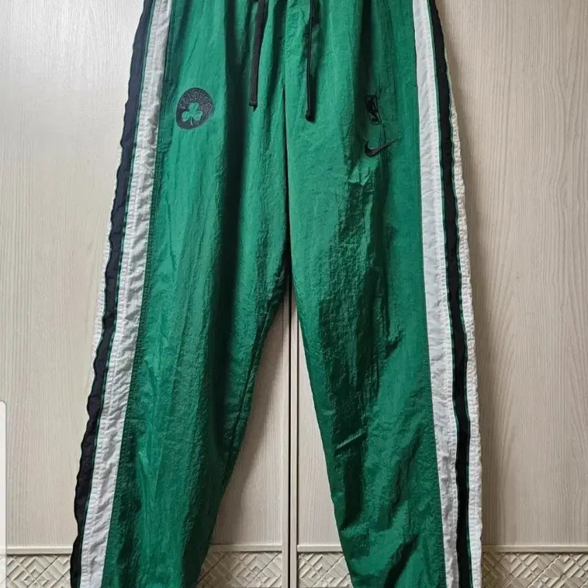 [BUNJANG] Nike NBA Boston Celtics Training Pants / 나이키 NBA 보스턴 셀틱스 트랙 트레이닝 팬츠 M