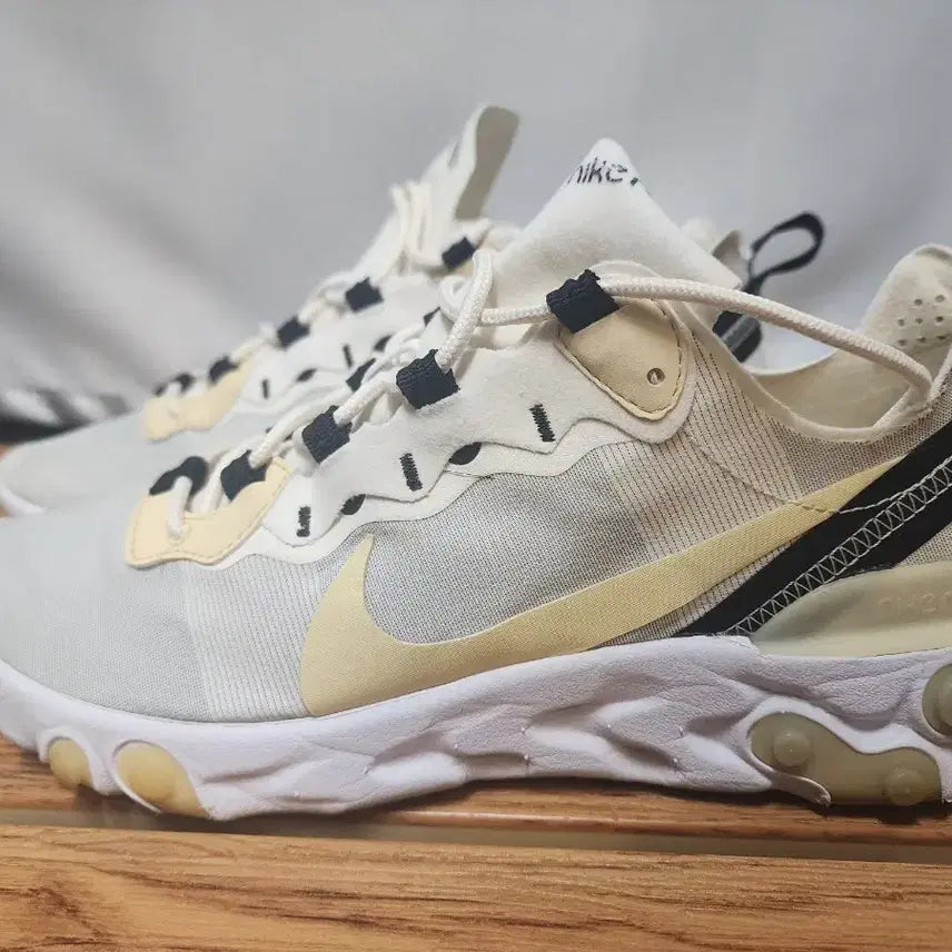 [BUNJANG] Nike React Element 55 Sneakers BQ6166-101 / 나이키 리액트 엘리먼트 55 BQ6166-101 270mm