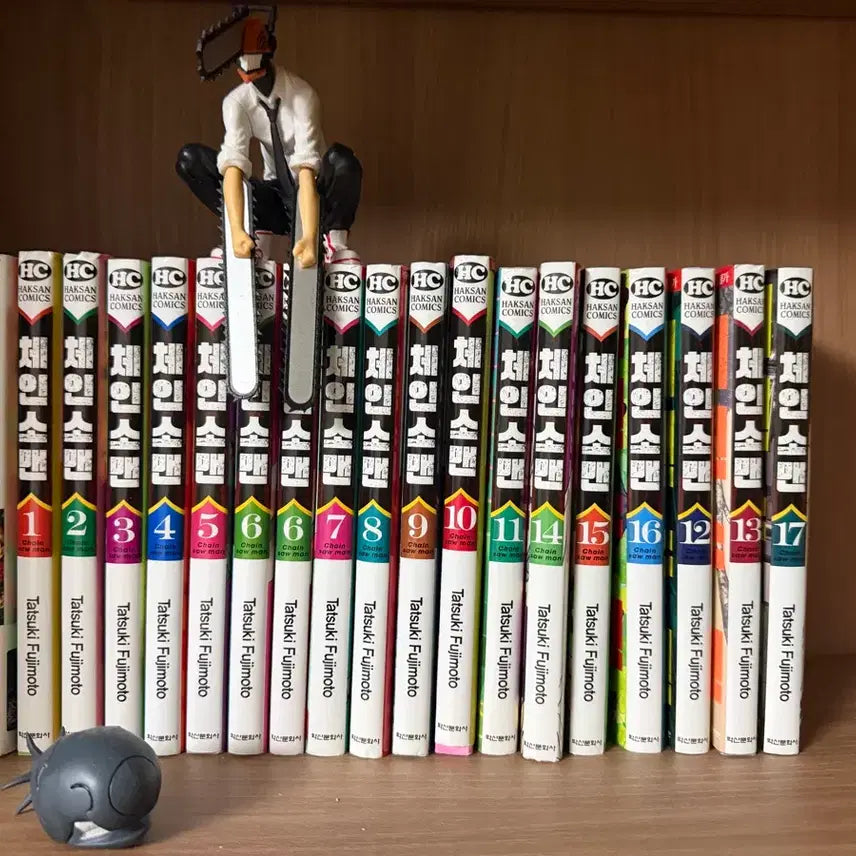 [BUNJANG] Chainsaw Man Complete Manga Set with Figure / 체인소맨 만화책(피규어 포함)