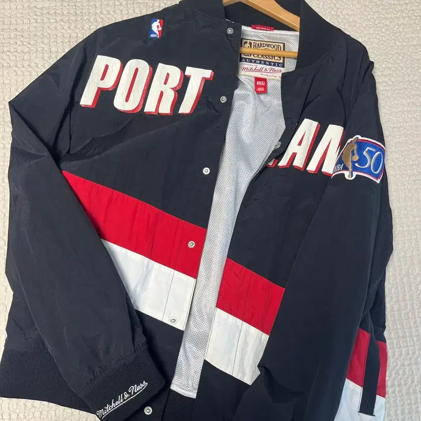 [BUNJANG] Mitchell & Ness Portland Warm-up Jacket / 미첼앤네스 포틀랜드 웜업자켓