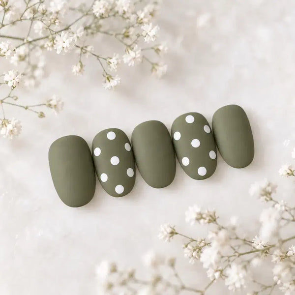 [BUNJANG] Handmade Olive Deep Olive & White Dot Nail Tips / 올리브 수제 네일팁