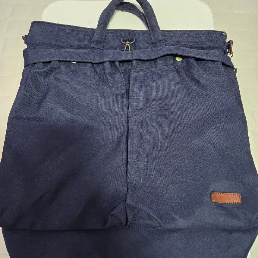 [BUNJANG] Serie Two-Pocket Navy Tote Bag / 시리즈 투포켓 네이비 토트백 가방