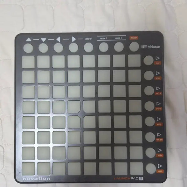 [BUNJANG] Ableton Launchpad S Controller / 런치패드 S 급처 판매합니다!!