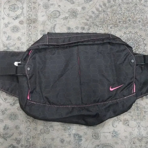 [BUNJANG] Nike Swoosh Waist Pack / 나이키 스우시 웨이스트 팩