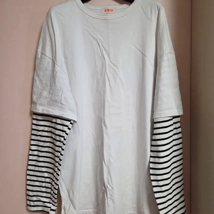 [BUNJANG] VN Double Layer Striped T-Shirt / 브이엔 더블 레이어 단가라 티셔츠