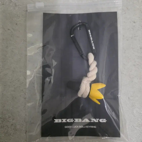 [BUNJANG] Bigbang Goodluck Doll Keychain / 빅뱅 굿럭돌 키링 미개봉 양도