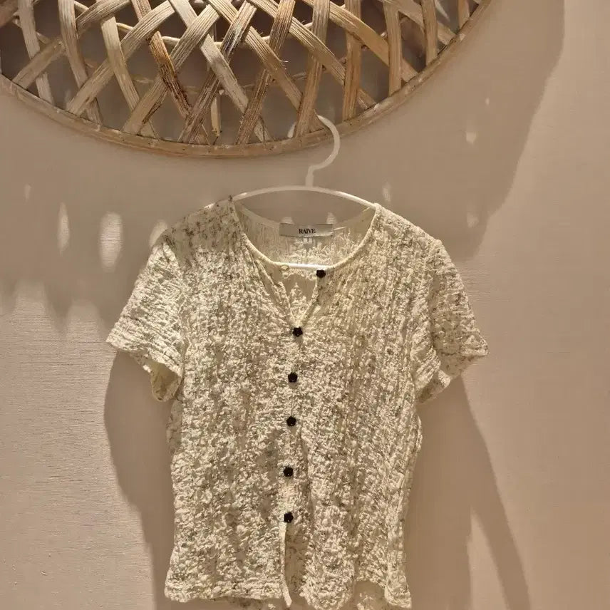 [BUNJANG] RAIVE Ivory Crinkle T-Shirt Size 1 / RAIVE 아이보리 크링클 사이즈1