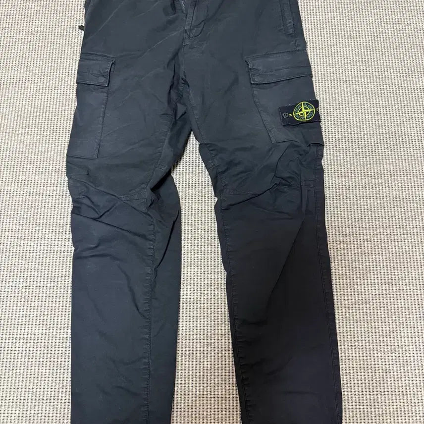 [BUNJANG] Stone Island Cargo Pants Black / 스톤아일랜드 카고 팬츠 블랙